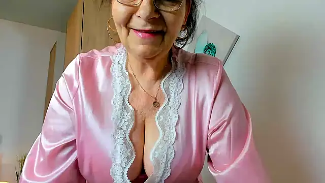 sweetangell69  online show from 04-27-26, 02:09