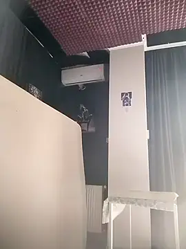 Lovely milk online show from 09-19-25, 09:54