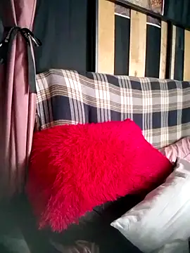 Lovely milk online show from 11-13-25, 09:19