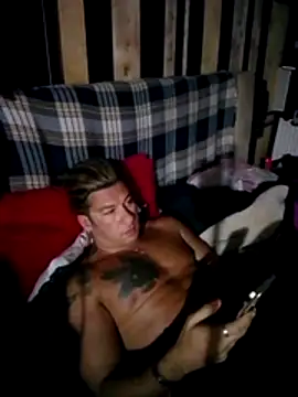 Lovely milk online show from 11-17-25, 09:31