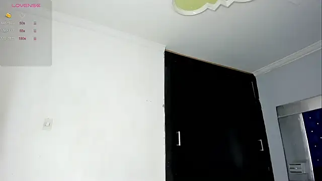 Snapshot of La_Perversa69 chatting on 10-02-25, 02:24 La Perversa69 online show from 10-02-25, 02:24