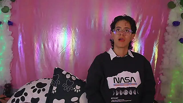 Xgirlxxx online show from 09-10-25, 09:37