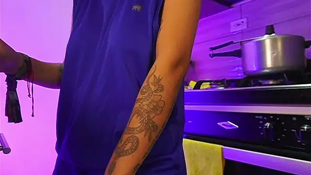 Xgirlxxx online show from 10-20-25, 09:37