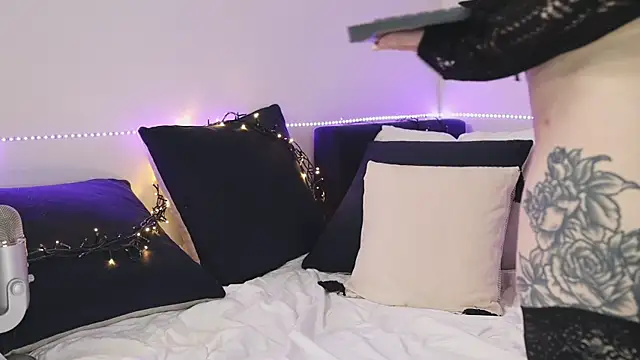 LikaBerry1 online show from 01-13-25, 12:30