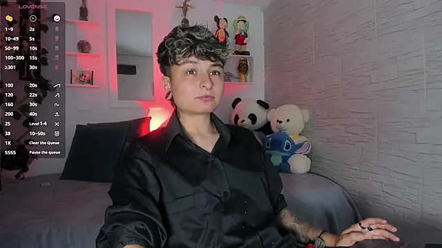 ZuryRamirez  online show from 10-13-25, 08:31