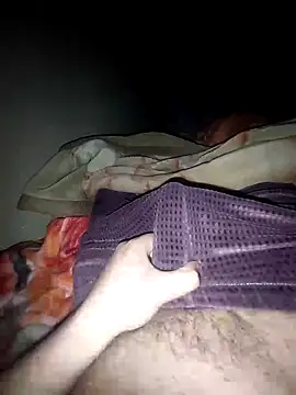 Snapshot of ch___ro69 chatting on 02-15-26, 05:31 ch ro69 online show from 02-15-26, 05:31