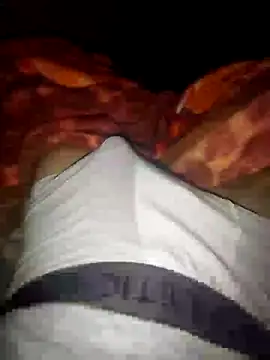 Snapshot of ch___ro69 chatting on 02-24-26, 08:07 ch ro69 online show from 02-24-26, 08:07