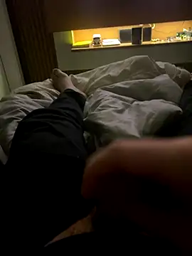 Hjsjsjsjjd online show from 10-01-25, 05:13