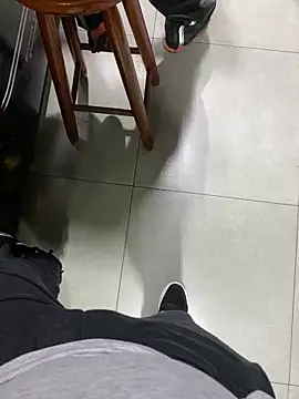 Hjsjsjsjjd online show from 05-19-26, 03:57