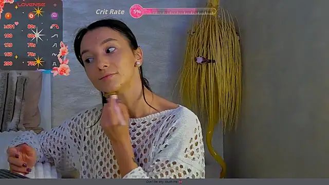 Snapshot of tayakayan chatting on 09-26-25, 02:43 tayakayan online show from 09-26-25, 02:43