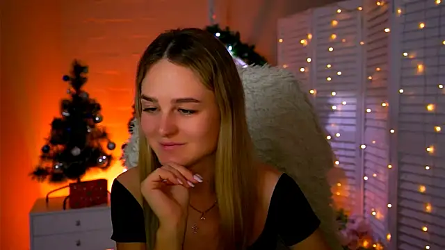 Snapshot of DeboraLarson chatting on 01-12-26, 03:45 DeboraLarson online show from 01-12-26, 03:45