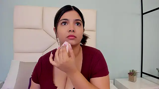 Snapshot of CortanaAdamss chatting on 01-31-25, 11:24 CortanaAdamss online show from 01-31-25, 11:24