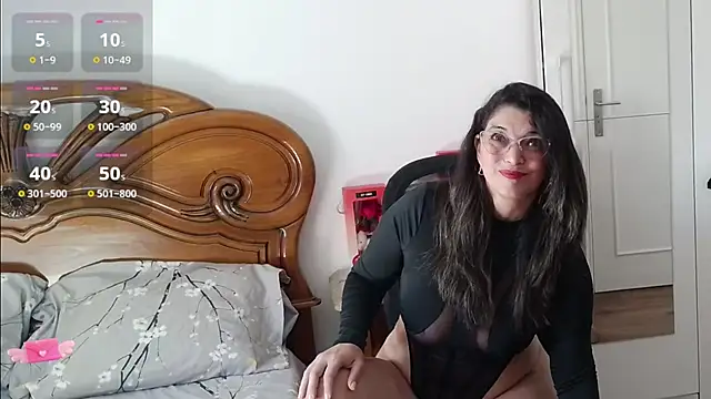 Snapshot of Julie_Boronat26 chatting on 09-16-25, 10:16 Julie Boronat26 online show from 09-16-25, 10:16