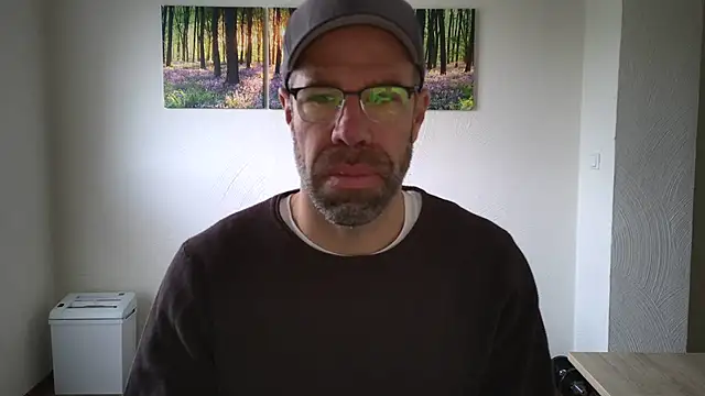 Harry Boldt online show from 10-10-25, 06:23