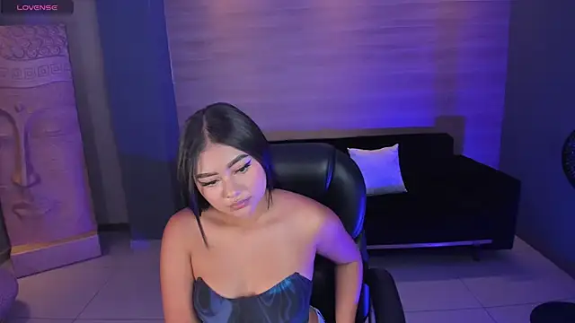 Snapshot of GabriellaLee chatting on 02-09-25, 06:47 GabriellaLee online show from 02-09-25, 06:47