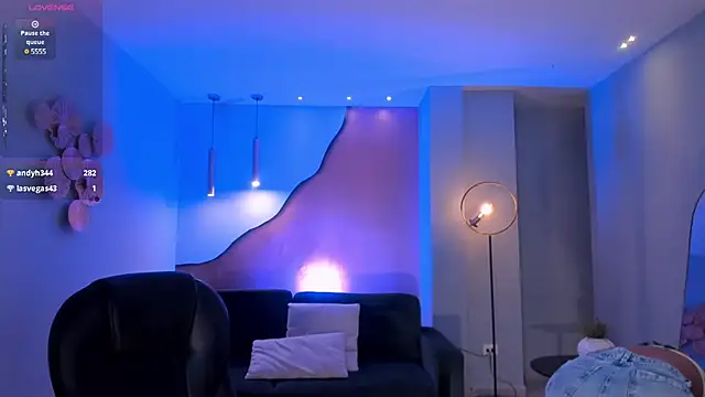 Snapshot of GabriellaLee chatting on 03-02-25, 02:51 GabriellaLee online show from 03-02-25, 02:51