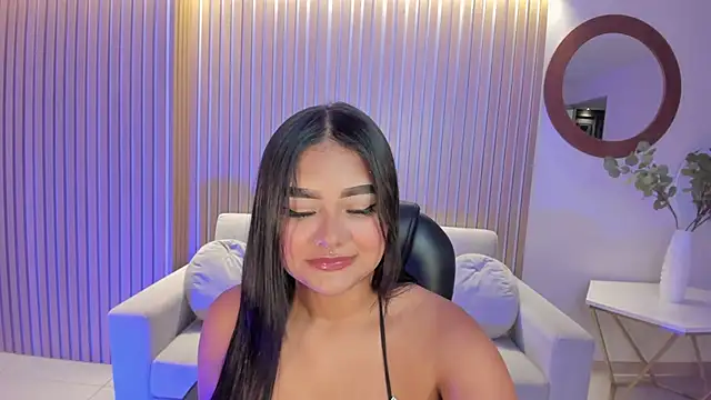 Snapshot of GabriellaLee chatting on 03-07-25, 03:29 GabriellaLee online show from 03-07-25, 03:29