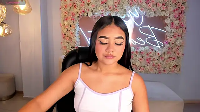 Snapshot of GabriellaLee chatting on 03-09-25, 03:22 GabriellaLee online show from 03-09-25, 03:22