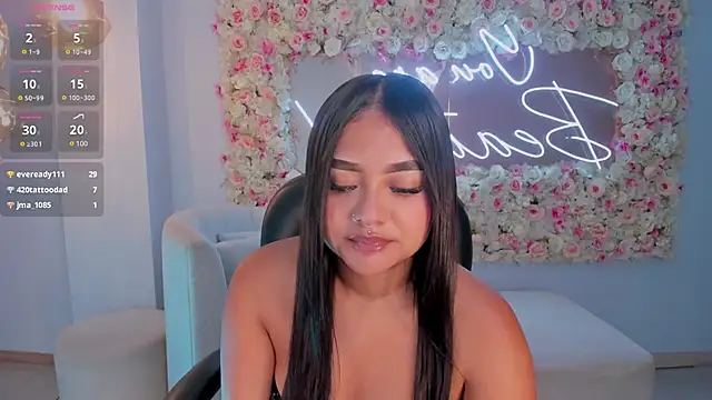 Snapshot of GabriellaLee chatting on 03-22-25, 09:34 GabriellaLee online show from 03-22-25, 09:34