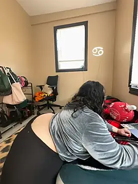 tillymarie34 online show from 02-23-26, 06:05