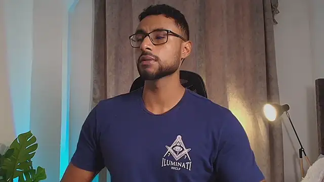 LiamGarcia1 online show from 03-12-25, 01:51