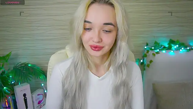 Ashley S online show from 02-21-25, 11:10