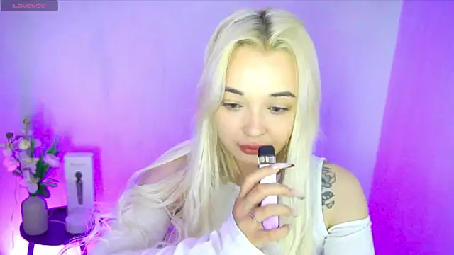 Ashley S online show from 07-26-26, 10:16