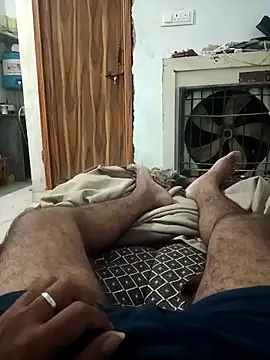 pintuS40 online show from 10-26-25, 01:44