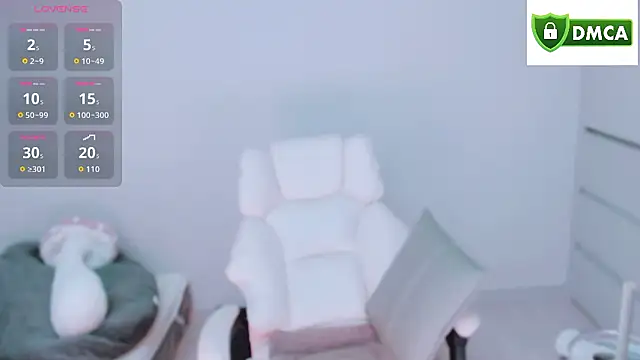 Snapshot of whitelee2 chatting on 09-14-25, 12:26 whitelee2 online show from 09-14-25, 12:26