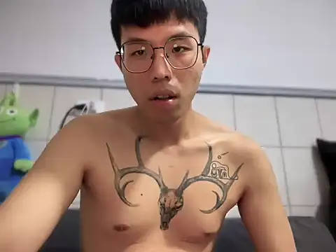 pengpeng 0310 online show from 12-29-24, 10:34