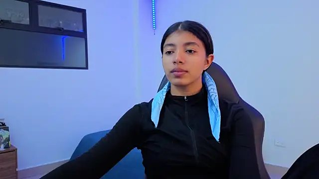 Snapshot of viktorya_xue chatting on 02-26-26, 10:25 viktorya xue online show from 02-26-26, 10:25