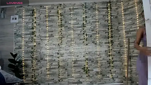 Candyscouples online show from 10-14-25, 11:11