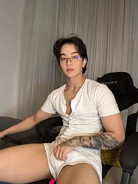 ajordanR online show from 04-29-26, 11:22