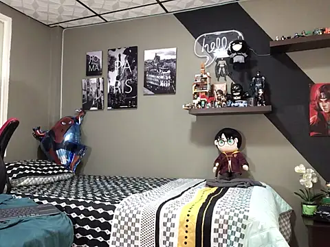 marcel crawford96 online show from 02-23-25, 04:35