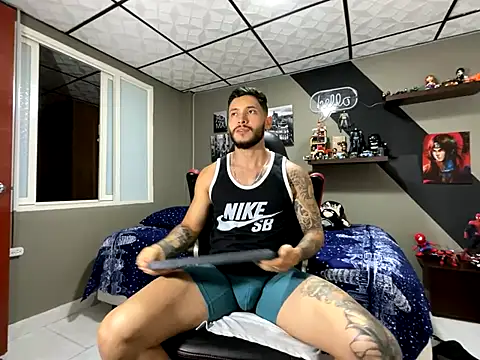 marcel crawford96 online show from 10-10-25, 02:38