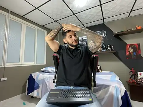 marcel crawford96 online show from 03-18-26, 01:36