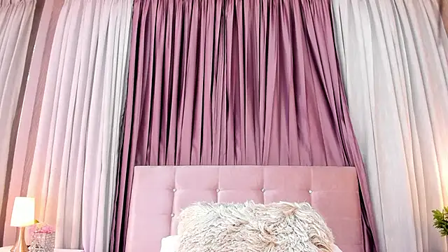 Allison-Bell1 online show from 12-26-24, 10:52