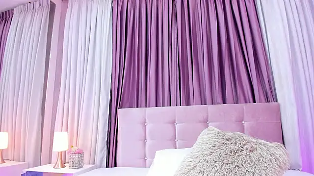 Allison-Bell1 online show from 12-28-24, 07:33