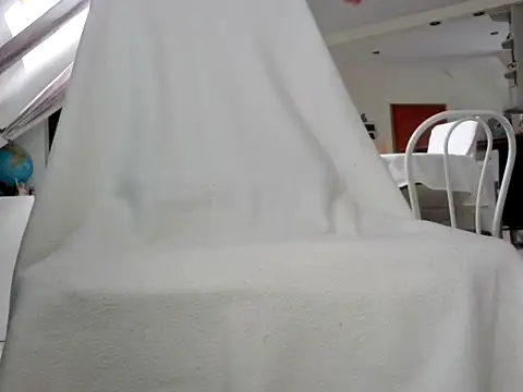 Snapshot of tom-atca2 chatting on 01-06-25, 02:14 tom-atca2 online show from 01-06-25, 02:14