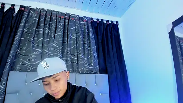 Snapshot of nova_sex01 chatting on 12-28-24, 11:19 nova sex01 online show from 12-28-24, 11:19