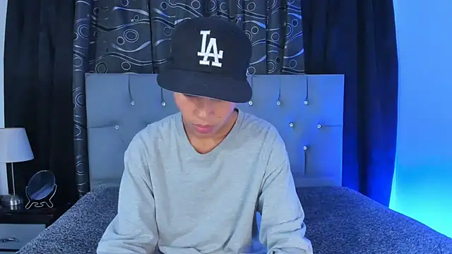 Snapshot of nova_sex01 chatting on 01-16-25, 04:07 nova sex01 online show from 01-16-25, 04:07