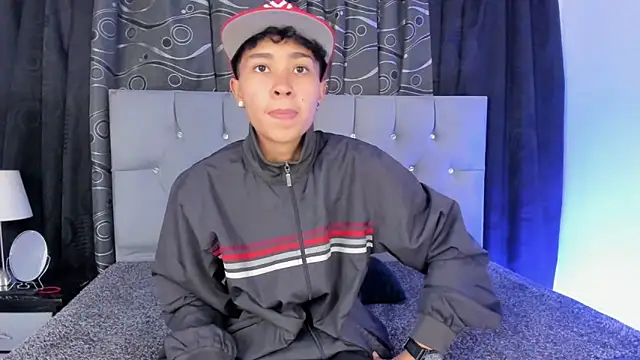 Snapshot of nova_sex01 chatting on 01-21-25, 03:26 nova sex01 online show from 01-21-25, 03:26