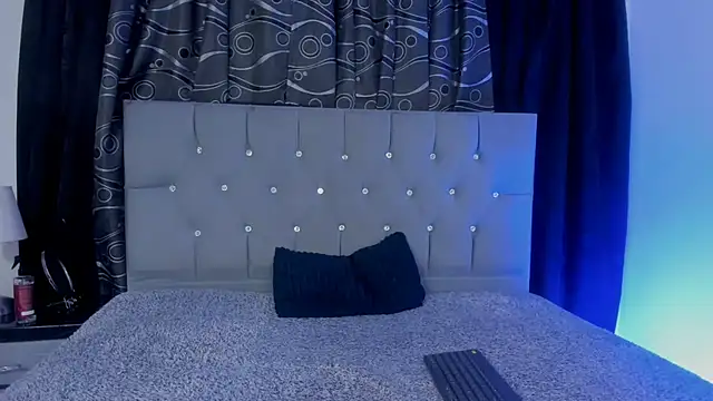 Snapshot of nova_sex01 chatting on 01-31-25, 03:52 nova sex01 online show from 01-31-25, 03:52