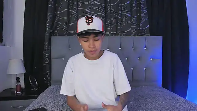 Snapshot of nova_sex01 chatting on 02-06-25, 03:37 nova sex01 online show from 02-06-25, 03:37