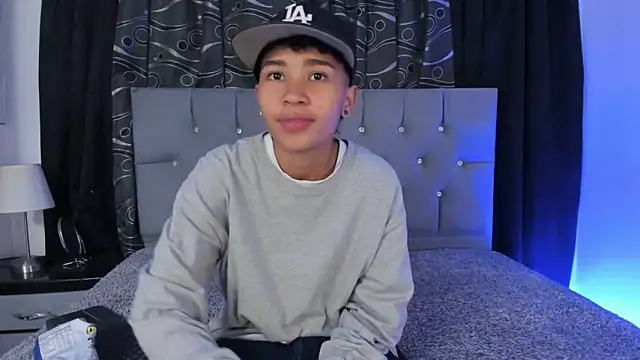 Snapshot of nova_sex01 chatting on 02-20-25, 04:07 nova sex01 online show from 02-20-25, 04:07