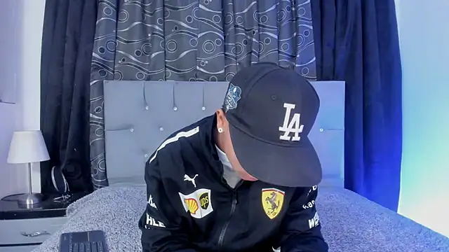 Snapshot of nova_sex01 chatting on 02-21-25, 04:07 nova sex01 online show from 02-21-25, 04:07