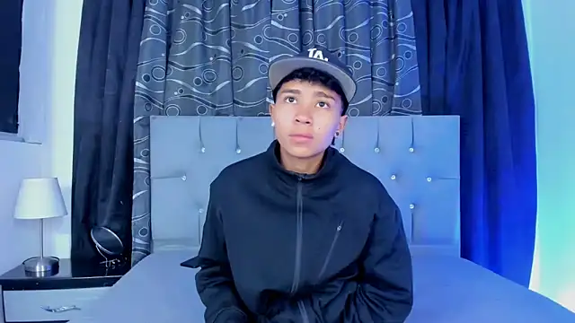 Snapshot of nova_sex01 chatting on 03-02-25, 04:07 nova sex01 online show from 03-02-25, 04:07