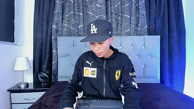 Snapshot of nova_sex01 chatting on 03-07-25, 03:40 nova sex01 online show from 03-07-25, 03:40