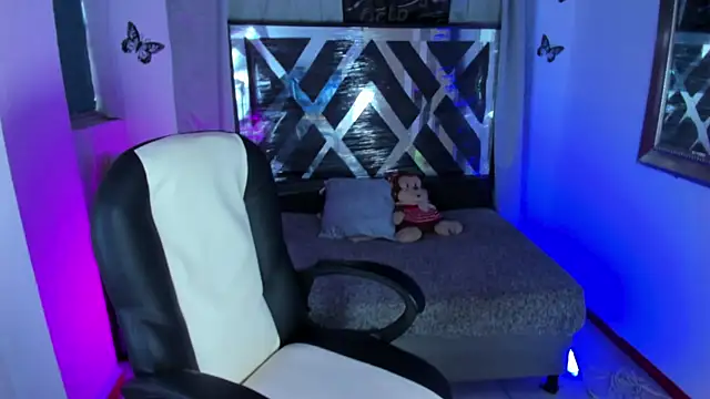 nova sex01 online show from 04-25-26, 08:39