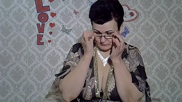 PaulaGolden online show from 12-10-24, 09:23